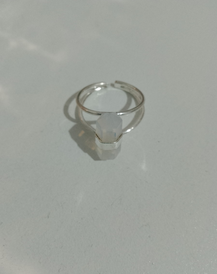 Diverse Biterminated Crystal Ring